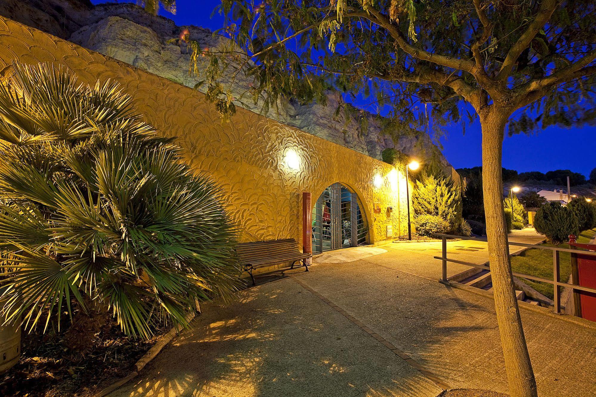 فندق Cuevas Rurales Bardeneras بالتييرا المظهر الخارجي الصورة
