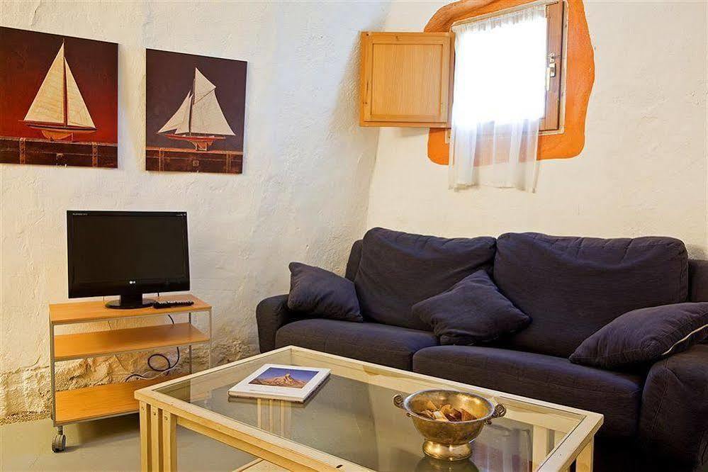 فندق Cuevas Rurales Bardeneras بالتييرا المظهر الخارجي الصورة